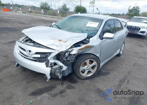 2013 Toyota Corolla S z USA, uszkodzony, nr VIN 5YFBU4EE5DP163778